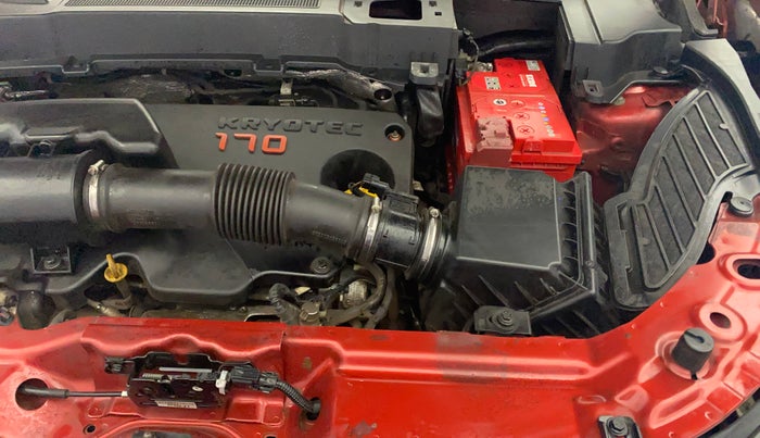 2020 Tata Harrier XZA 2.0L, Diesel, Automatic, 96,405 km, Engine View - Left