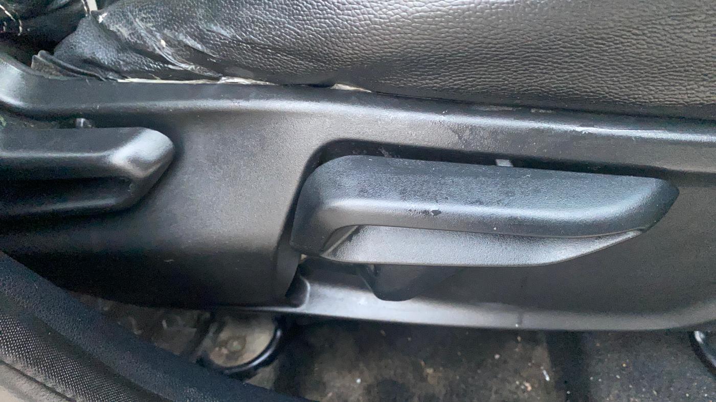 2024 Tata Tiago XT PETROL, Petrol, Manual, 26,188 km, Driver Side Adjustment Panel