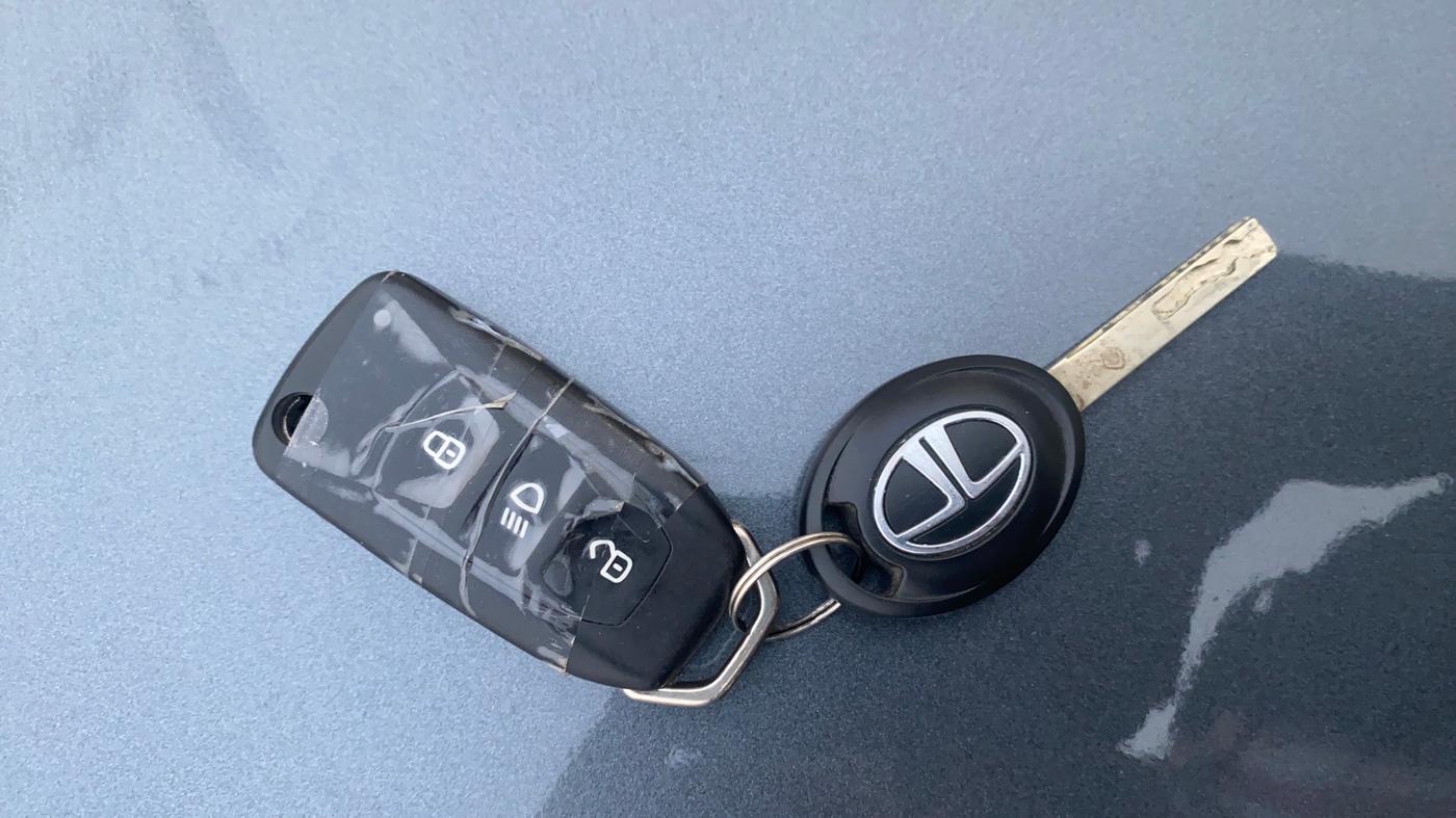 2024 Tata Tiago XT PETROL, Petrol, Manual, 26,188 km, Key Close Up