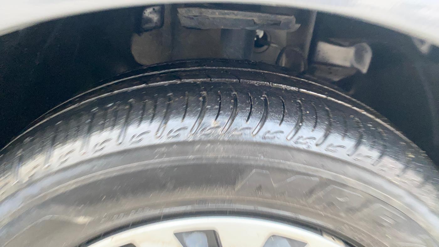 2024 Tata Tiago XT PETROL, Petrol, Manual, 26,188 km, Right Front Tyre Tread