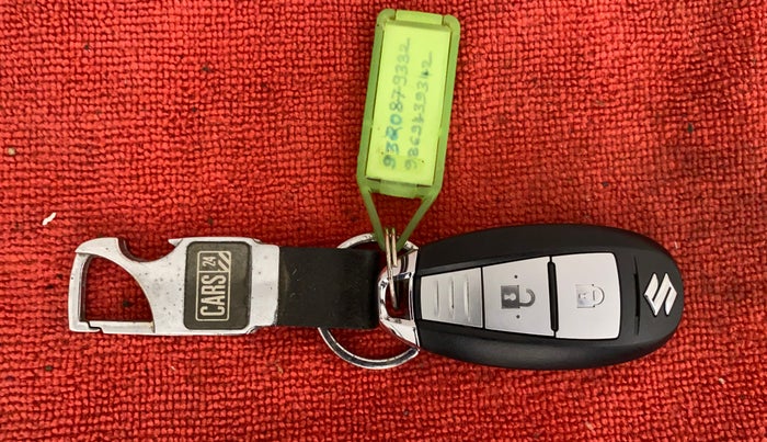 2021 Maruti Vitara Brezza VXI AT SHVS, Petrol, Automatic, 9,421 km, Key Close Up
