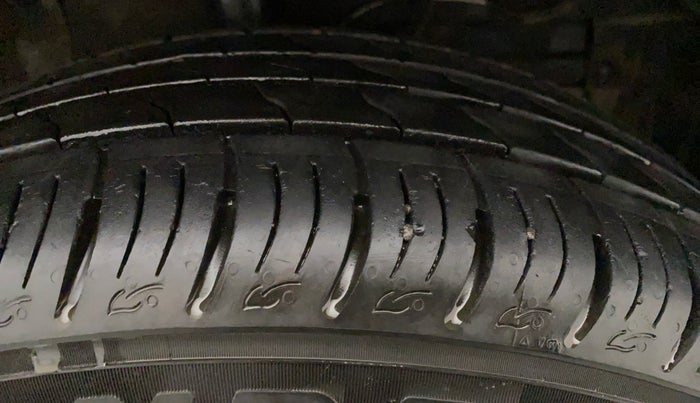 2021 Maruti Vitara Brezza VXI AT SHVS, Petrol, Automatic, 9,421 km, Left Rear Tyre Tread