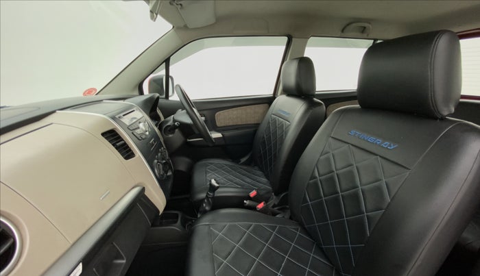 2015 Maruti Wagon R 1.0 VXI, Petrol, Manual, 44,663 km, Right Side Front Door Cabin