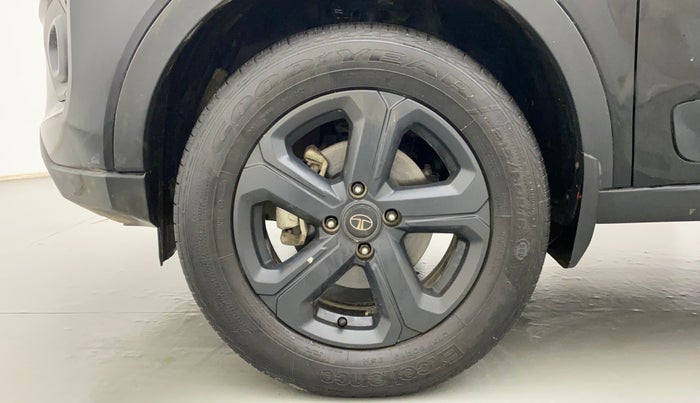 2021 Tata NEXON XZA PLUS PETROL DARK EDITION, Petrol, Automatic, 14,923 km, Left Front Wheel