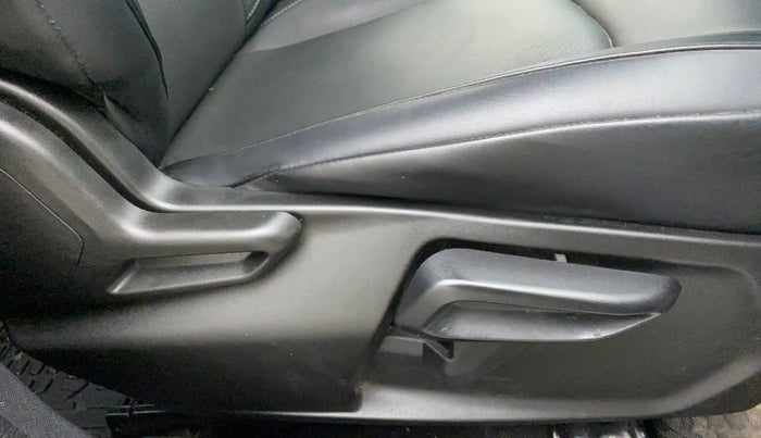 2021 Tata NEXON XZA PLUS PETROL DARK EDITION, Petrol, Automatic, 14,923 km, Driver Side Adjustment Panel