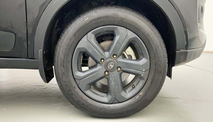 2021 Tata NEXON XZA PLUS PETROL DARK EDITION, Petrol, Automatic, 14,923 km, Right Front Wheel