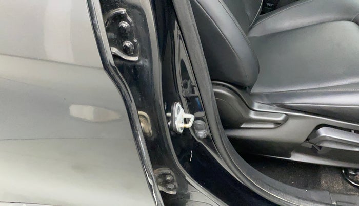 2021 Tata NEXON XZA PLUS PETROL DARK EDITION, Petrol, Automatic, 14,923 km, Right B pillar - Slightly dented