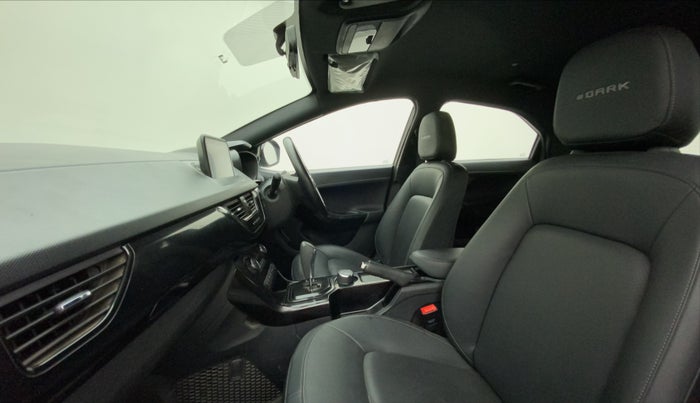 2021 Tata NEXON XZA PLUS PETROL DARK EDITION, Petrol, Automatic, 14,923 km, Right Side Front Door Cabin