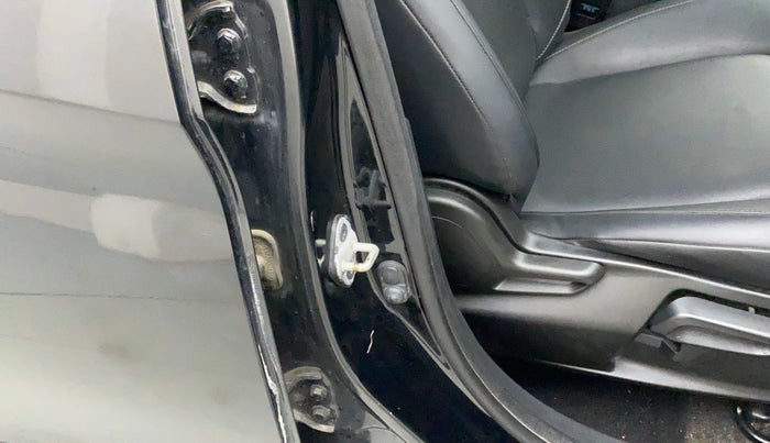 2021 Tata NEXON XZA PLUS PETROL DARK EDITION, Petrol, Automatic, 14,923 km, Right B pillar - Minor scratches