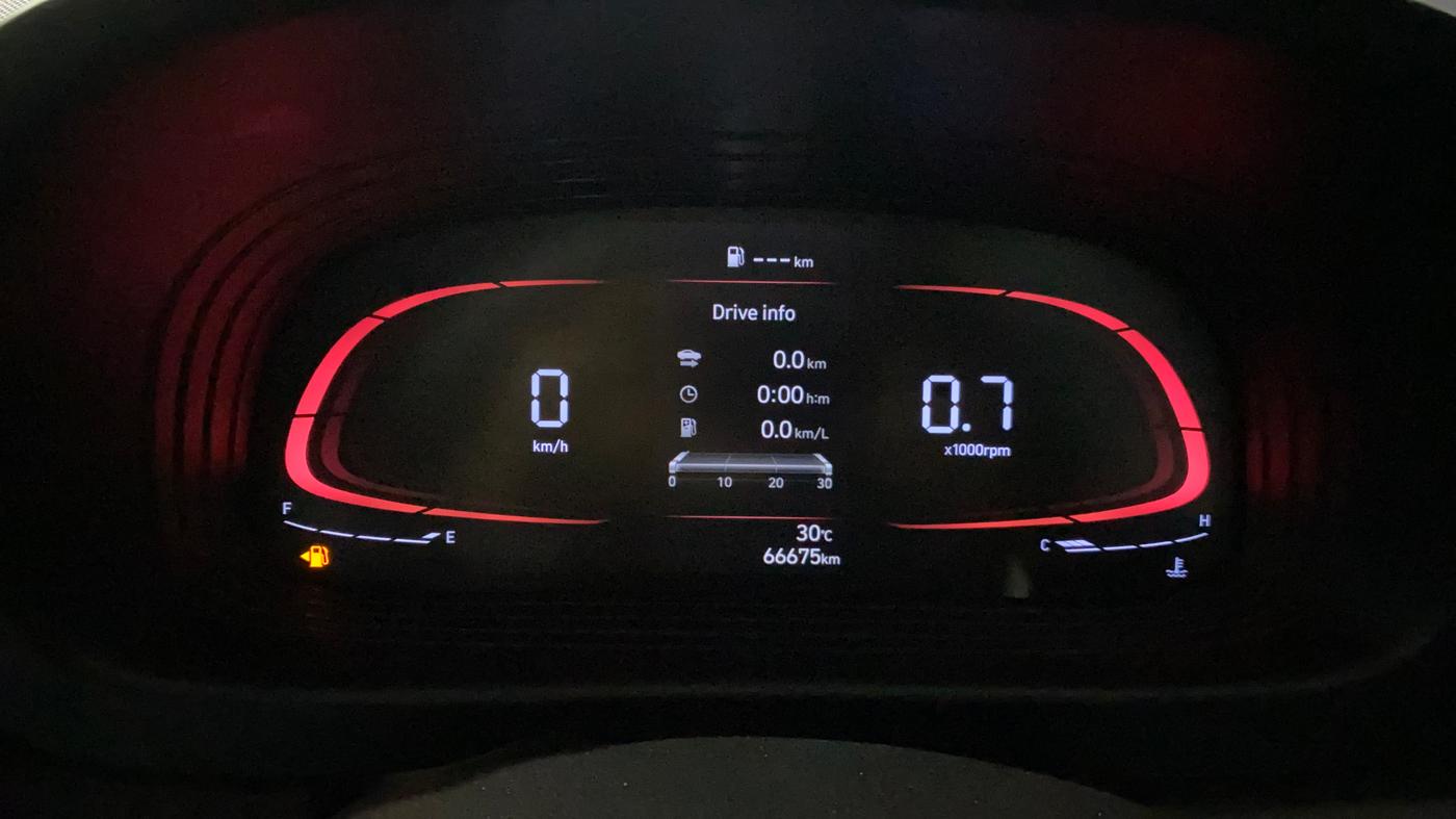 2022 Hyundai VENUE SX 1.5 CRDI, Diesel, Manual, 66,671 km, Odometer Image
