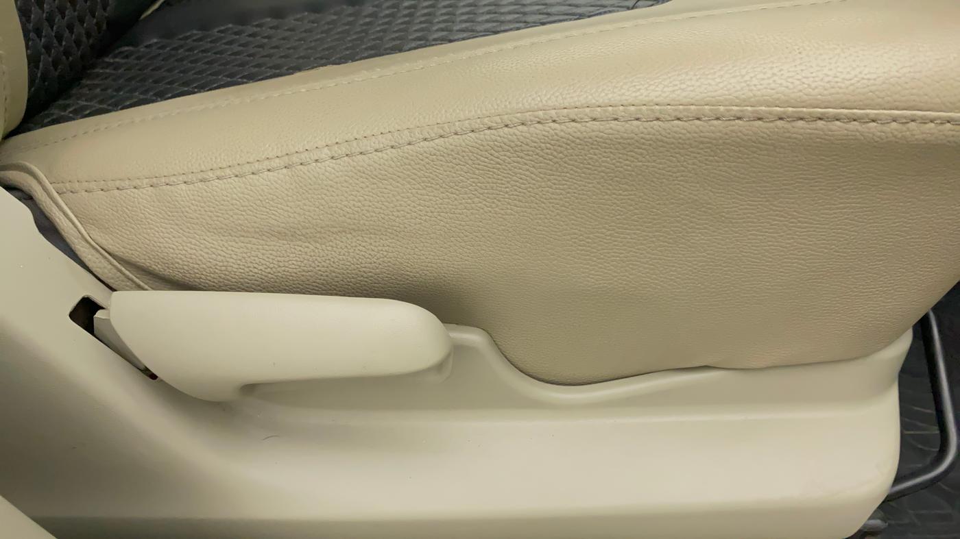 2016 Maruti Celerio ZXI AMT (O), Petrol, Automatic, 78,205 km, Driver Side Adjustment Panel