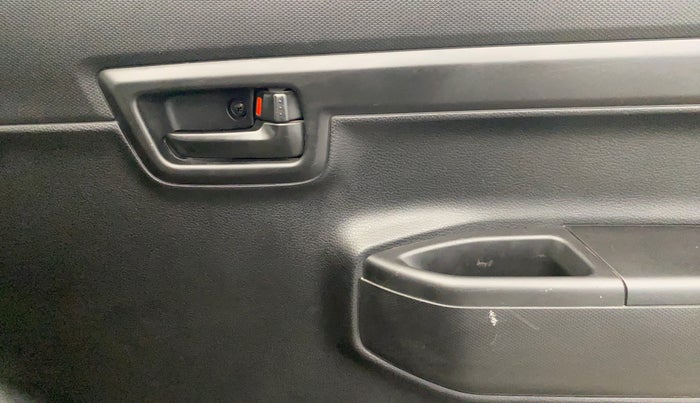 2021 Maruti S PRESSO VXI+, Petrol, Manual, 7,004 km, Driver Side Door Panels Control