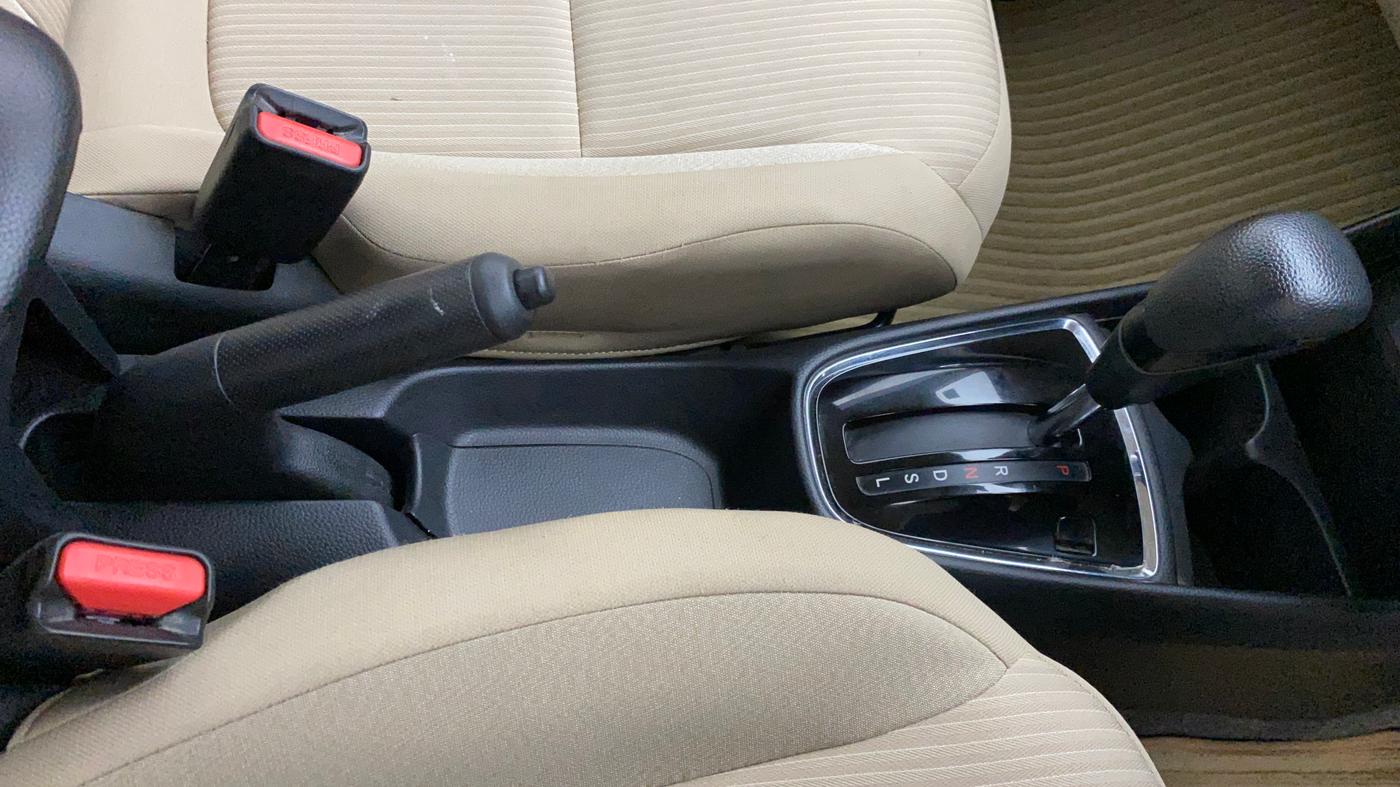 2018 Honda Amaze 1.5L I-DTEC V CVT, Diesel, Automatic, 65,379 km, Gear Lever