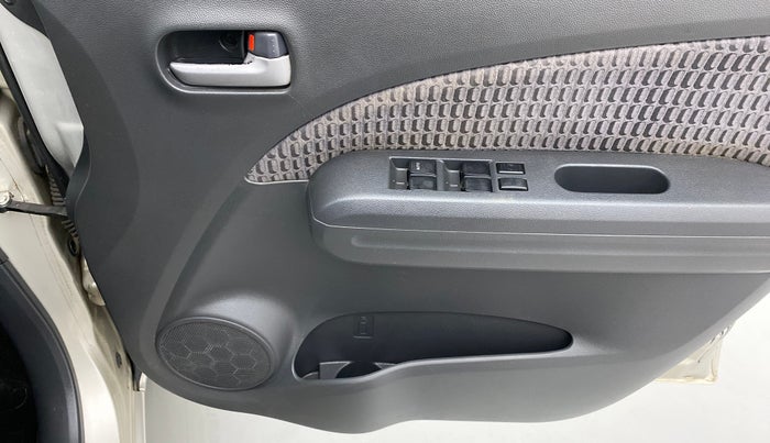 2013 Maruti Ritz VXI, Petrol, Manual, 53,737 km, Driver Side Door Panels Control