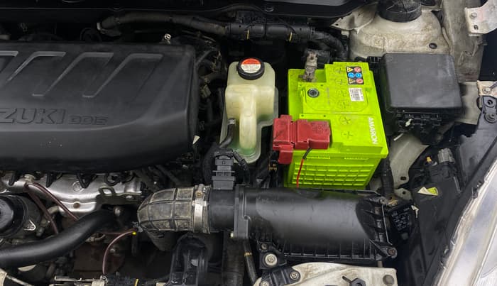 2018 Maruti Swift ZDI AMT, Diesel, Automatic, 1,29,602 km, Engine View - Left
