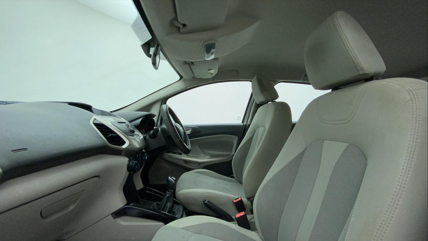 2016 Ford Ecosport TREND+ 1.5L DIESEL, Diesel, Manual, 1,24,042 km, Right Side Front Door Cabin