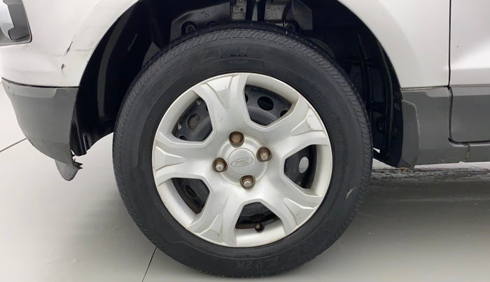 2016 Ford Ecosport TREND+ 1.5L DIESEL, Diesel, Manual, 1,24,042 km, Left Front Wheel