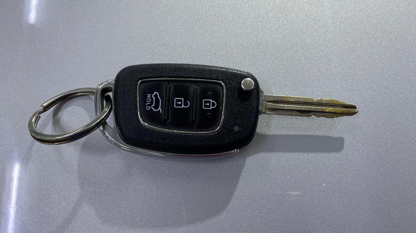 2018 Hyundai Creta E PLUS 1.6 PETROL, Petrol, Manual, 41,466 km, Key Close Up