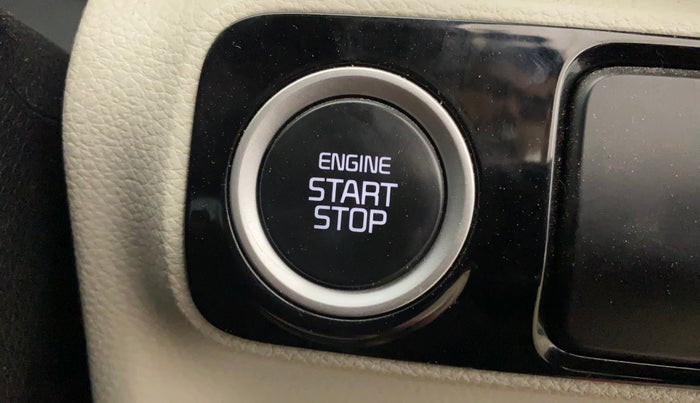 2020 KIA SONET HTX 1.0 IMT, Petrol, Manual, 93,180 km, Keyless Start/ Stop Button