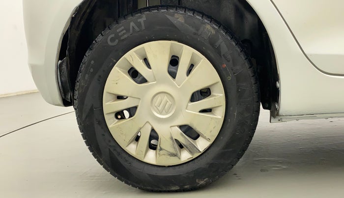 2012 Maruti Swift VXI, Petrol, Manual, 70,233 km, Right Rear Wheel
