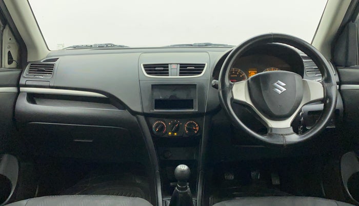 2012 Maruti Swift VXI, Petrol, Manual, 70,233 km, Dashboard