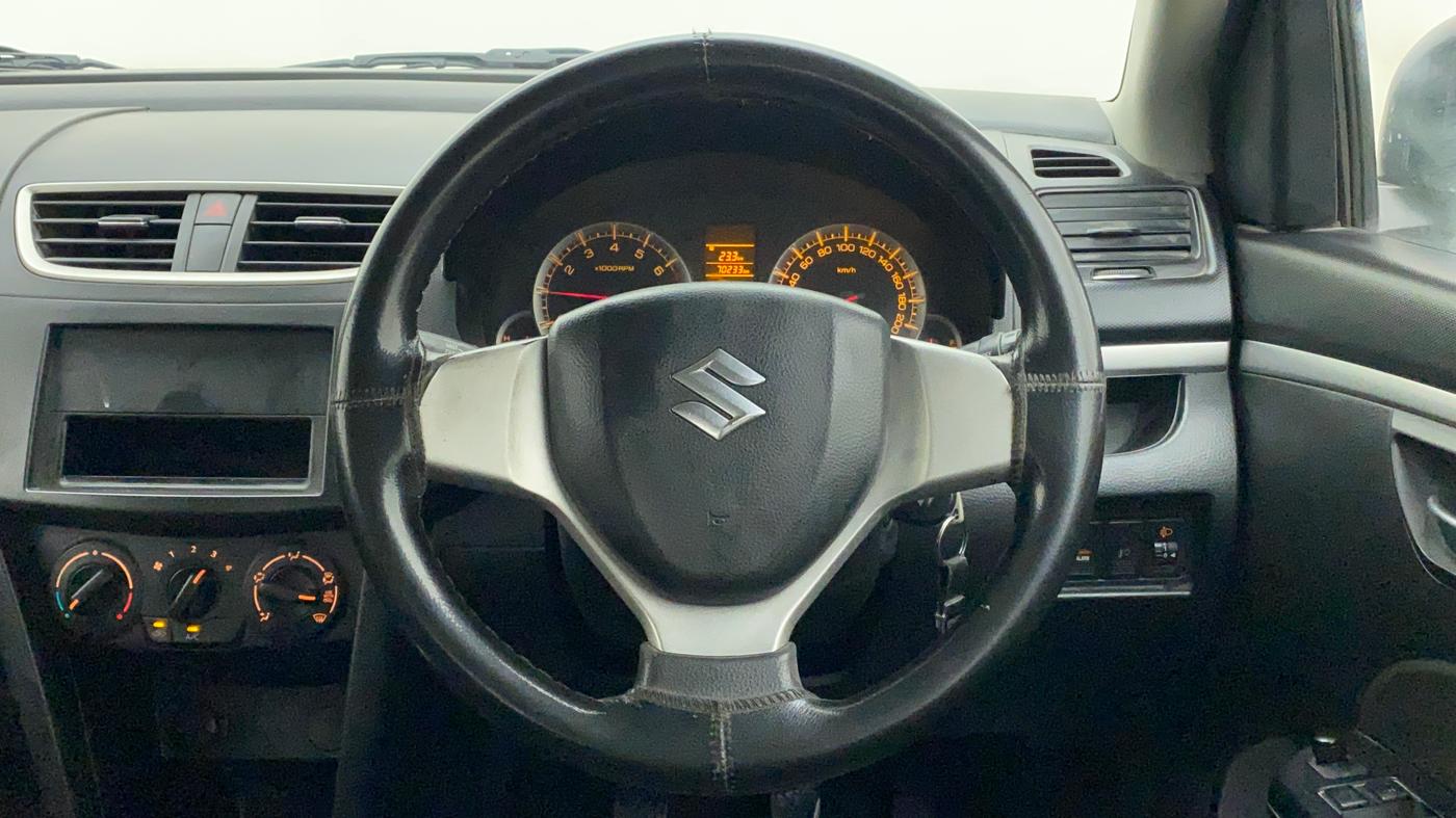 2012 Maruti Swift VXI, Petrol, Manual, 70,233 km, Steering Wheel Close Up