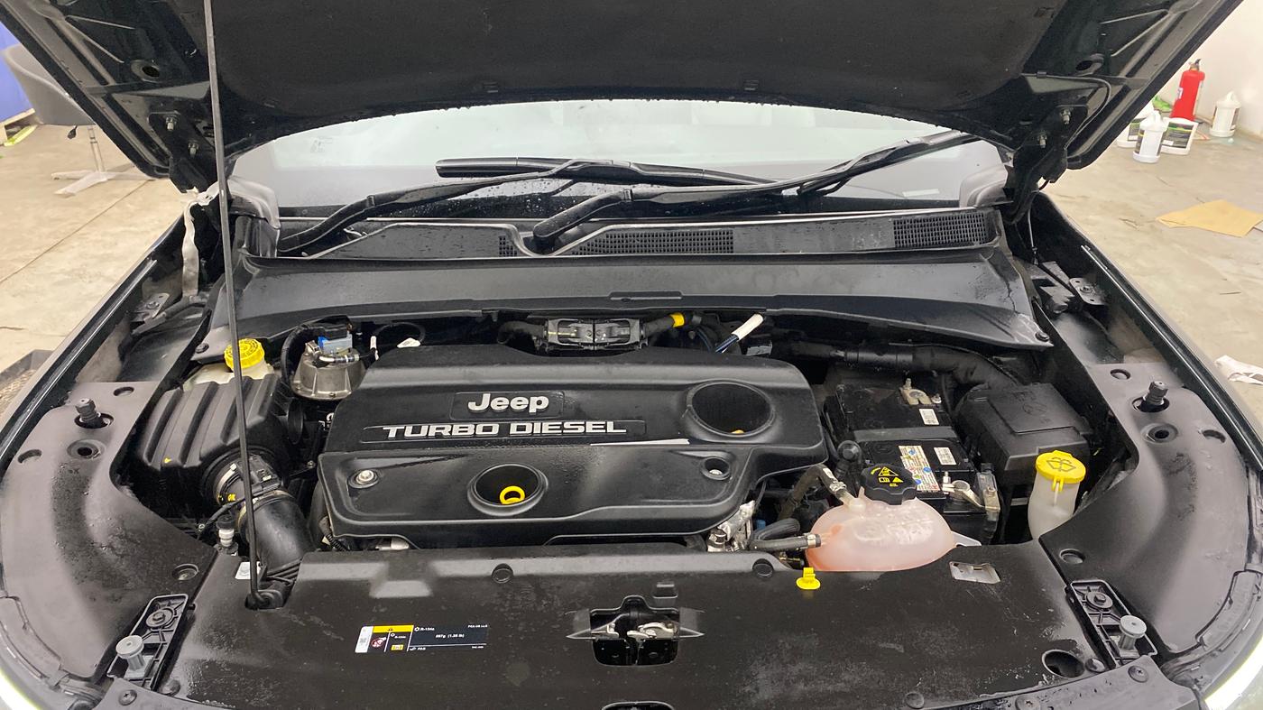 2024 Jeep Compass LIMITED (O) 2.0 DIESEL AT FWD, Diesel, Automatic, 33,242 km, Engine View