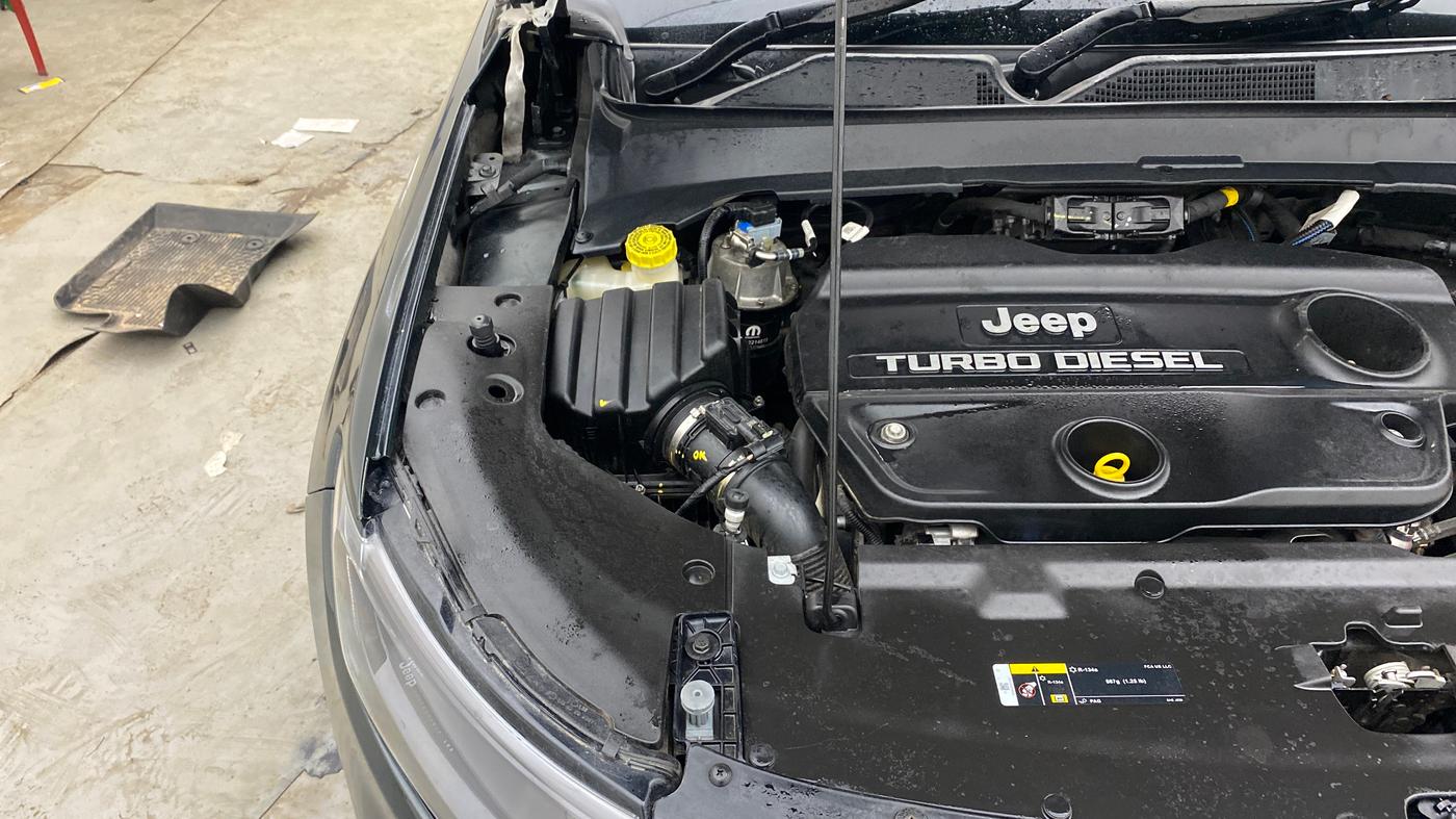 2024 Jeep Compass LIMITED (O) 2.0 DIESEL AT FWD, Diesel, Automatic, 33,242 km, Engine View - Right