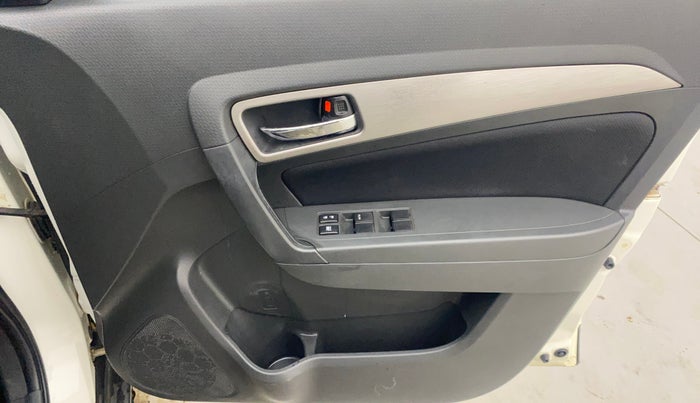 2016 Maruti Vitara Brezza ZDI, Diesel, Manual, 96,833 km, Driver Side Door Panels Control