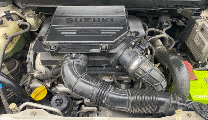 2016 Maruti Vitara Brezza ZDI, Diesel, Manual, 96,833 km, Engine View
