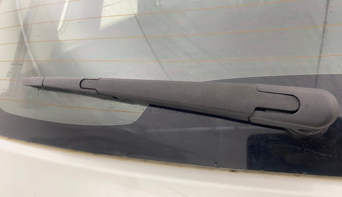 2016 Maruti Vitara Brezza ZDI, Diesel, Manual, 96,833 km, Rear Wiper