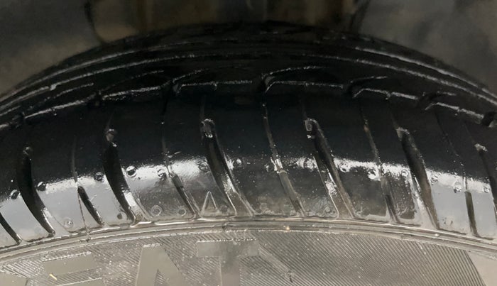 2024 Tata TIGOR XM PETROL, Petrol, Manual, 54,465 km, Right Front Tyre Tread