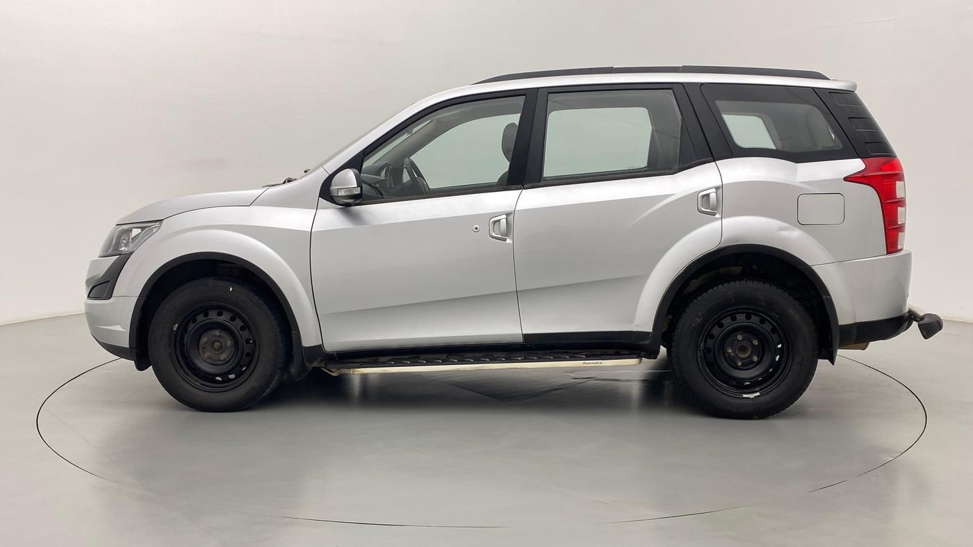 2017 Mahindra XUV500 W6 4X2, Diesel, Manual, 60,408 km, Left Side