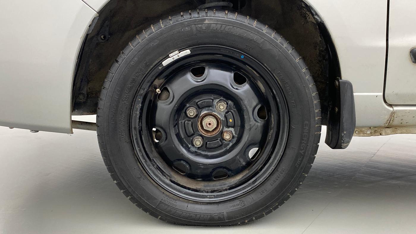 2012 Maruti Alto K10 VXI P, Petrol, Manual, 70,189 km, Left Front Wheel