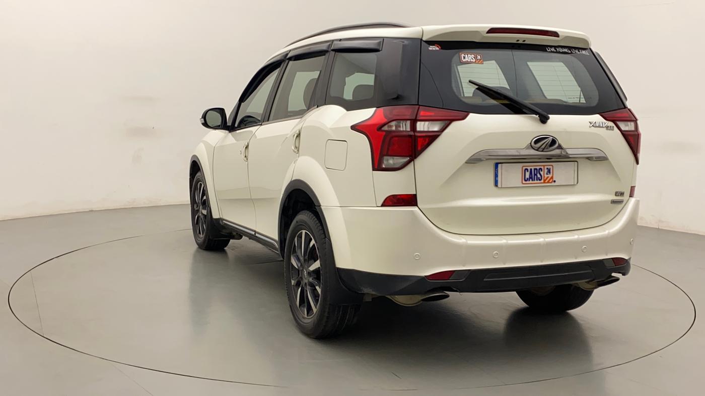 2019 Mahindra XUV500 W11 (O) AT, Diesel, Automatic, 1,23,925 km, Left Back Diagonal