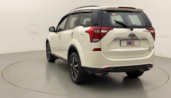 2019 Mahindra XUV500 W11 (O) AT, Diesel, Automatic, 1,23,925 km, Left Back Diagonal