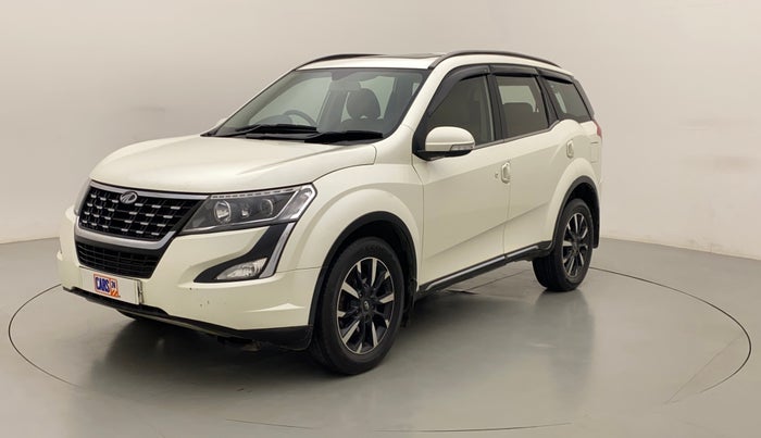 2019 Mahindra XUV500 W11 (O) AT, Diesel, Automatic, 1,23,925 km, Left Front Diagonal