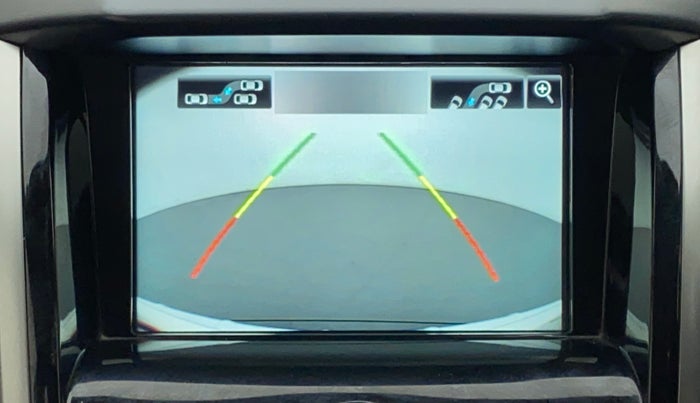 2019 Mahindra XUV500 W11 (O) AT, Diesel, Automatic, 1,23,925 km, Parking Camera
