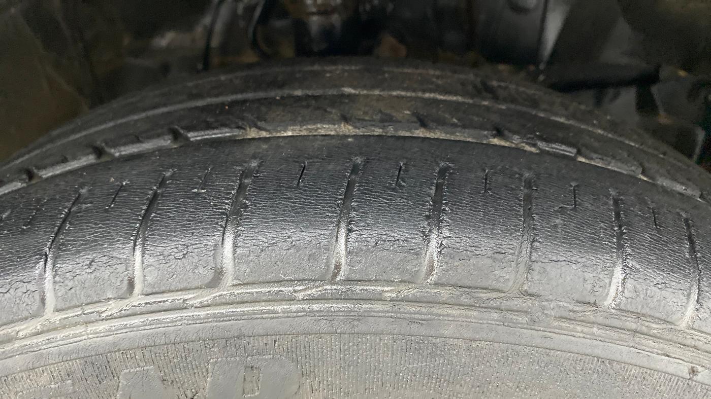 2017 Honda Jazz 1.2L I-VTEC V AT, Petrol, Automatic, 25,244 km, Right Front Tyre Tread