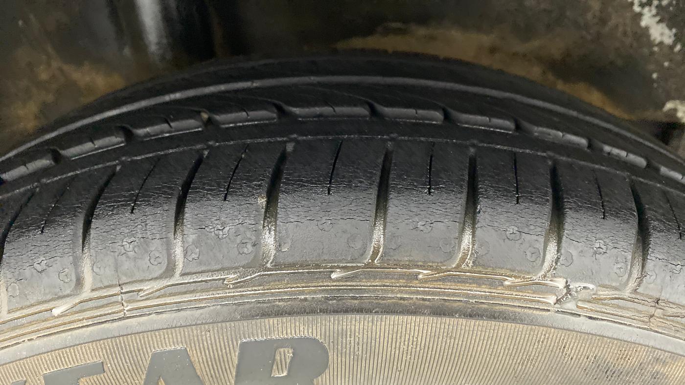 2017 Honda Jazz 1.2L I-VTEC V AT, Petrol, Automatic, 25,244 km, Right Rear Tyre Tread