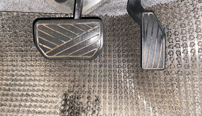 2016 Maruti Celerio ZXI AMT, Petrol, Automatic, 41,898 km, Pedals