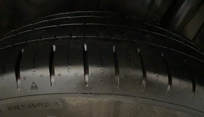 2021 Toyota URBAN CRUISER MID GRADE MT, Petrol, Manual, 93,169 km, Left Rear Tyre Tread
