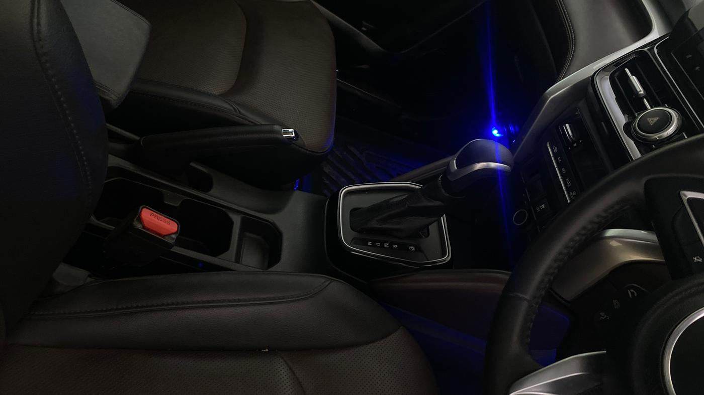 2023 Maruti Grand Vitara ALPHA SMART HYBRID AT, Petrol, Automatic, 35,836 km, Gear Lever