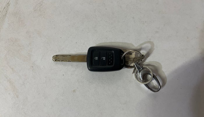 2018 Honda WR-V 1.2L I-VTEC S MT, Petrol, Manual, 37,015 km, Key Close Up