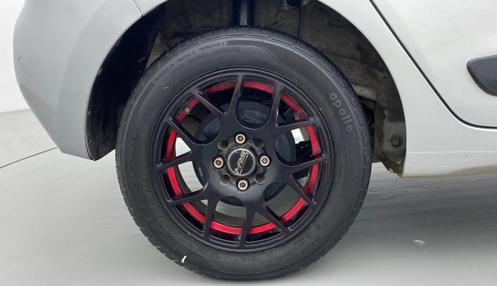 2018 Hyundai Grand i10 SPORTZ 1.2 KAPPA VTVT, CNG, Manual, 19,420 km, Right Rear Wheel