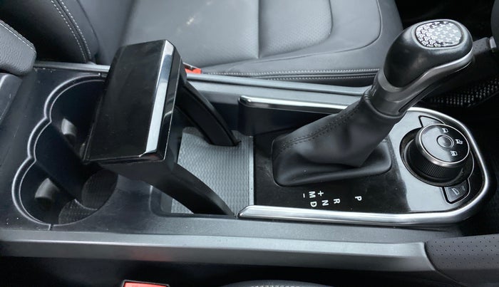 2021 Tata Harrier XZA+ DARK EDITION, Diesel, Automatic, 35,088 km, Gear Lever