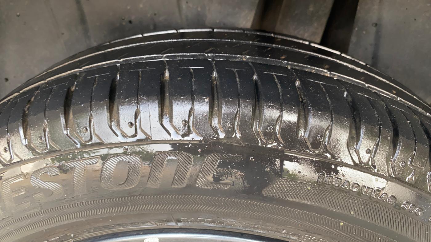 2021 Maruti XL6 ZETA MT, Petrol, Manual, 36,032 km, Left Rear Tyre Tread