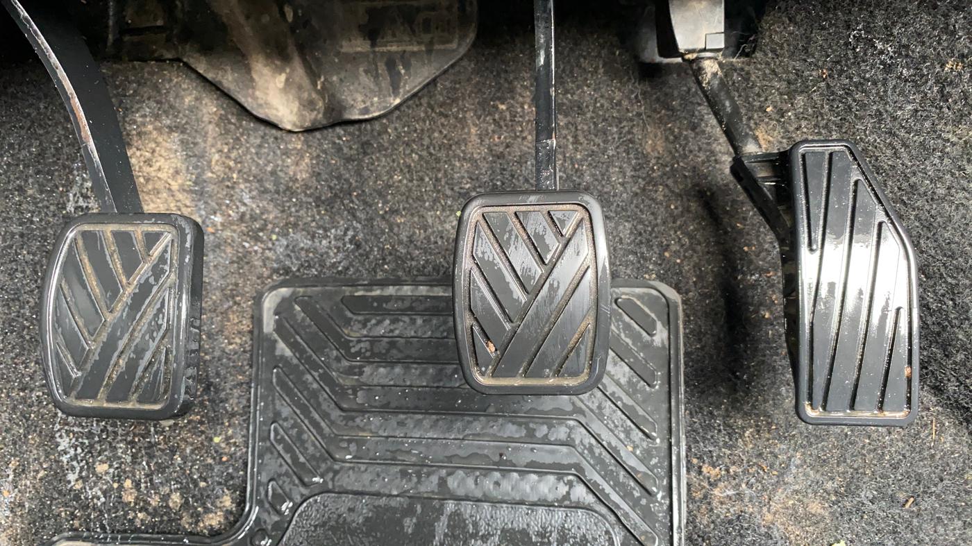 2021 Maruti XL6 ZETA MT, Petrol, Manual, 36,032 km, Pedals