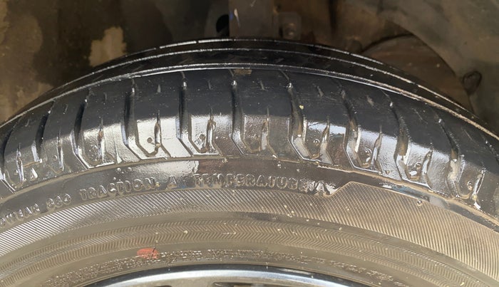 2021 Maruti XL6 ZETA MT, Petrol, Manual, 36,032 km, Right Front Tyre Tread