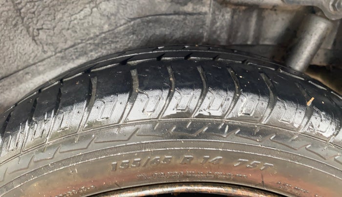 2012 Maruti Wagon R 1.0 VXI, Petrol, Manual, 95,606 km, Left Rear Tyre Tread